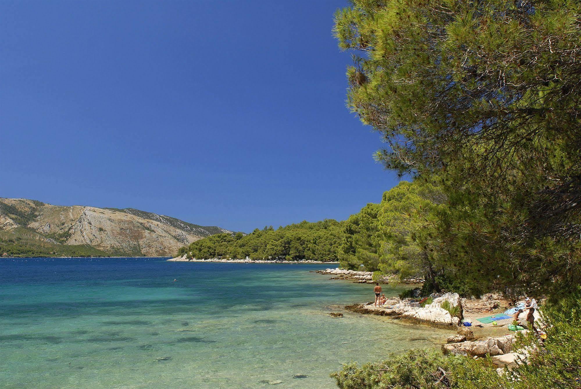 Trim Sunny Apartments By Valamar Stari Grad  Exterior foto
